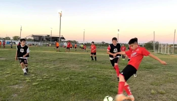 Academia Águilas Rojas - Salto