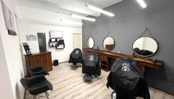 Barber Duck - 11800 Montevideo Barber Duck - 11800 Montevideo