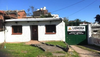 Barraca De Leña “palo Solo” - Montevideo