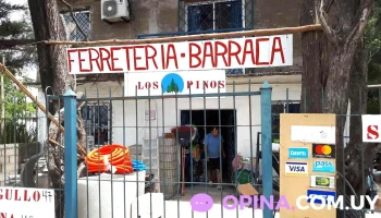 Barraca Los Pinos - Dr. Luis Batlle Berres 365