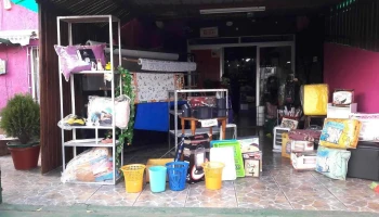 Bazar, Mueblería y Ferretería Artigas - Simon Bolivar