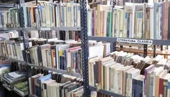 Biblioteca y Casa de la Cultura Prof. Ricardo Leonel Figueredo - Pan De Azúcar Biblioteca y Casa de la Cultura Prof. Ricardo Leonel Figueredo - Pan De Azúcar