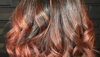 By Vani Peluquería - 15700 Casarino By Vani Peluquería - 15700 Casarino