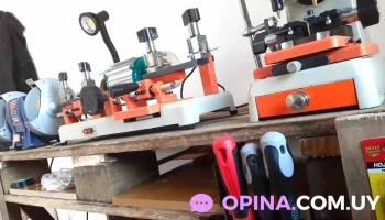 Cerrajero J. Hernandez - Uruguay