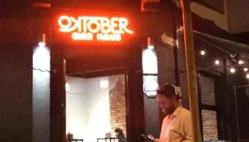 Cervecería Oktober Bier Haus - Montevideo Cervecería Oktober Bier Haus - Montevideo