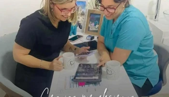 Clínica Dental - Estética & Salud - Juan L. Lacaze Clínica Dental - Estética & Salud - Juan L. Lacaze