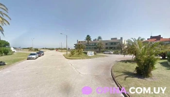 Clínica Dermatológica Essence - Montevideo Clínica Dermatológica Essence - Montevideo