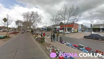 Consultorio odontologico. Dra Loana Alfonzo - Montevideo