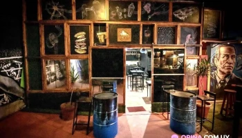 El Barco - Montevideo El Barco - Montevideo