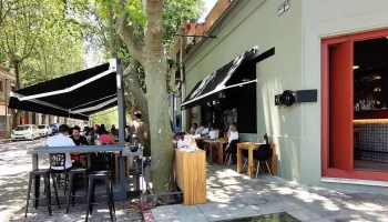 El Otro Porton - Col. Del Sacramento El Otro Porton - Col. Del Sacramento