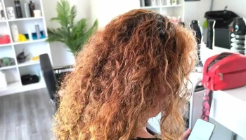 Elbia Silvera Beauty Salon - 37000 Melo