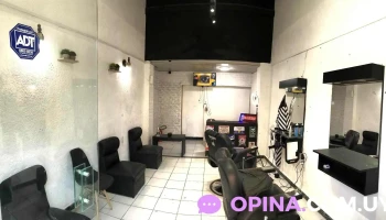 Elegance Barbershop - Av. 8 De Octubre Esq