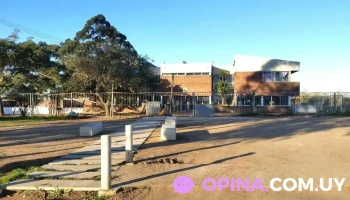 Escuela 141 - Av. Don Pedro De Mendoza