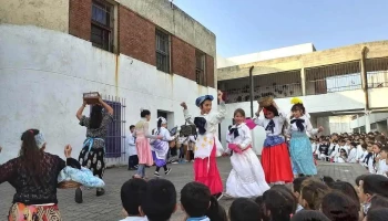 Escuela 143 Bartolomé Hidalgo y 318 - Montevideo