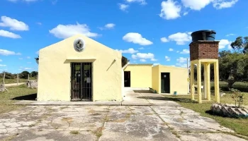 Escuela 90 - Florida Escuela 90 - Florida