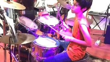 Escuela De Música Son Riendo - Barros Blancos