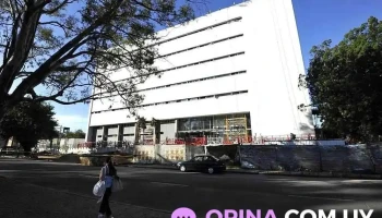 Escuela de Parteras - Montevideo