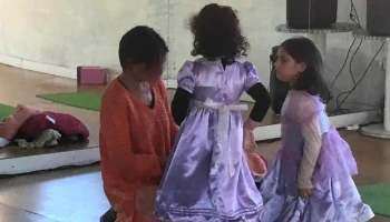 Escuela de Yoga y Yogaterapia de Montevideo - Montevideo