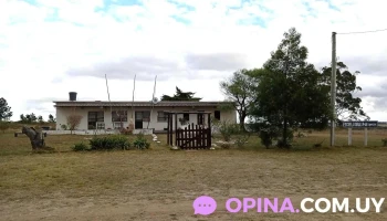 Escuela No. 98 Caperuzas - Solís De Mataojo Escuela No. 98 Caperuzas - Solís De Mataojo