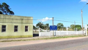 Escuela N° 12 - 18 De Julio