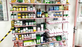 Farmácia Naturalíssima - 528 - Centro