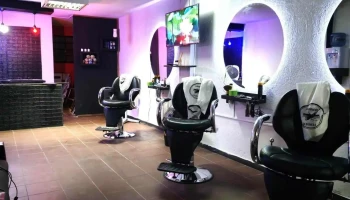 Ferrer barbershop - 15100 Salinas