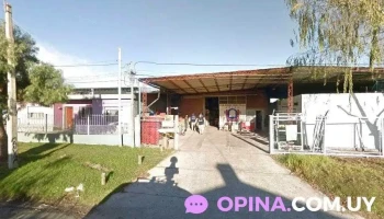 Hnos. Armand Ugon y cia s.a - 70000 Col. Del Sacramento