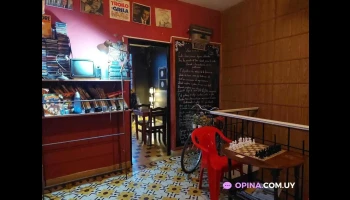 La casa de al Lado - Rocha