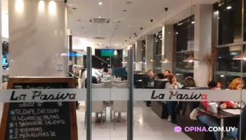 La Pasiva Convención - Montevideo