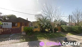 Laotraradiouy - La Sonrisa Laotraradiouy - La Sonrisa