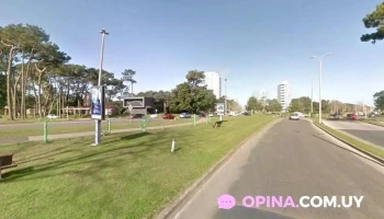 Lu blanc rouge - Punta Del Este Lu blanc rouge - Punta Del Este