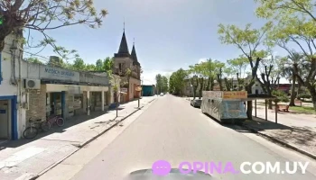 Médica Uruguaya - Sarandí Del Yí Médica Uruguaya - Sarandí Del Yí