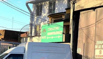 Mr. Brackets - Montevideo Mr. Brackets - Montevideo