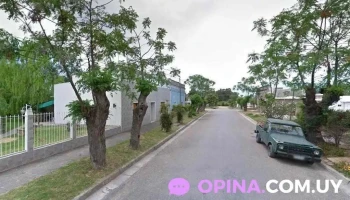 Odontóloga Dra. Betiana Garcia - Solís De Mataojo