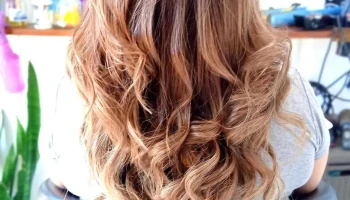 Peluquería Claudia Mattos - 37100 Melo