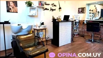 Peluquería de Vanguardia Roxy Torres - 11900 Montevideo Peluquería de Vanguardia Roxy Torres - 11900 Montevideo