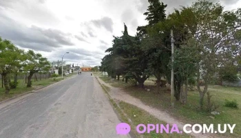 Petit - 70500 Juan L. Lacaze Petit - 70500 Juan L. Lacaze