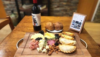 Pizzorno Lodge & Wine - Montevideo