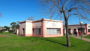 Policlinica Barrio Asturias Imm - 20400 San Carlos