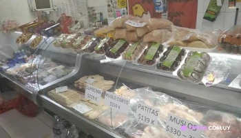 Pollomax - Montevideo