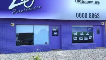 Propiedades Lago - De La Costa