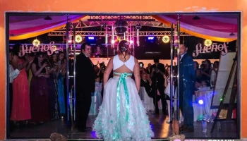 Salon de Fiestas Salon de Fiestas