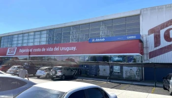 Ta-Ta Artigas - Dr. Luis Alberto De Herrera 539