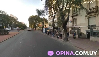 Vacunatorio - Asociación Española - Montevideo