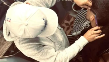 XrBarber - Candelaria Areta De Amorim