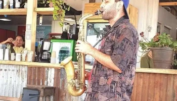 Yaros Parador - La Pedrera