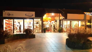 Zapatería Awa - 15200 Atlántida