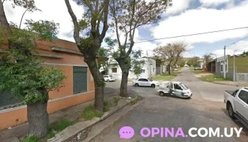 Zeki Studio - 12800 Montevideo