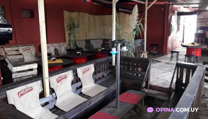 4 Resto Bar -  Todas - Santiago Vázquez