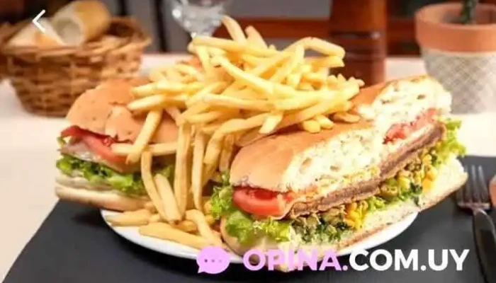 51 Bar -  Comida Y Bebida - Maldonado